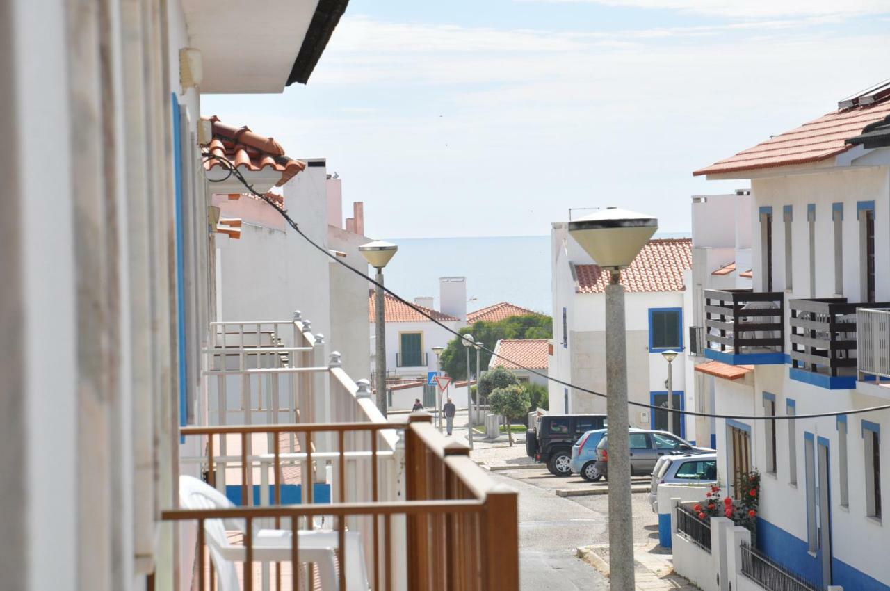Apartamentos Campos 1 Porto Covo Extérieur photo